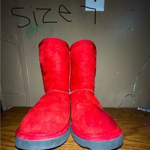 Uggs. Size 7